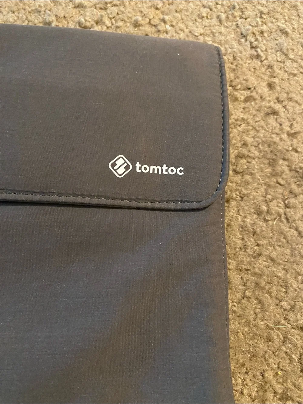 Tomtoc laptop sleeve